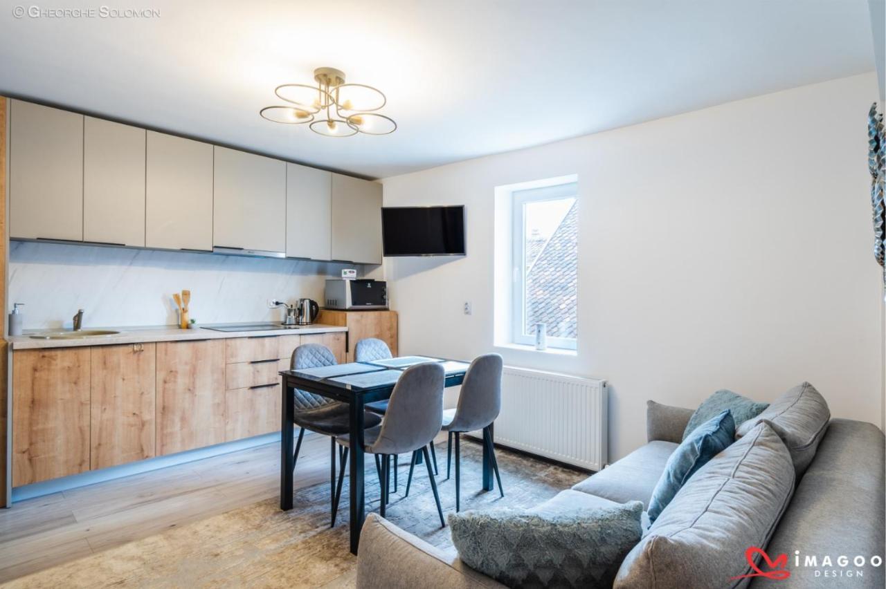 Long Street Suites 브라쇼브 외부 사진